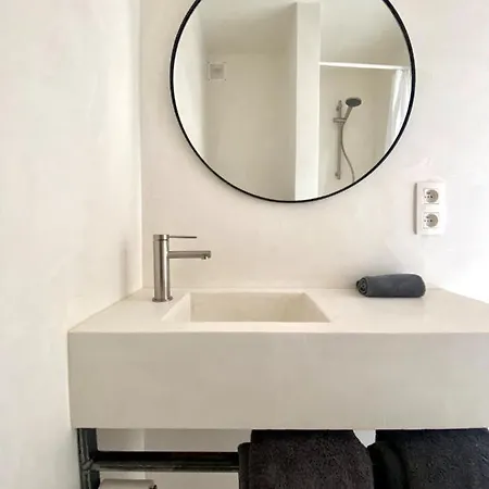 Apartment Edville