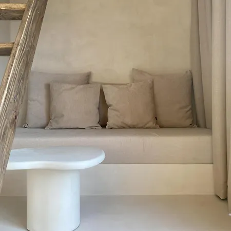 Edville Apartment
