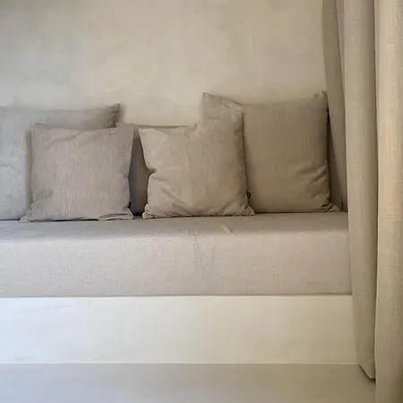 Apartment Edville