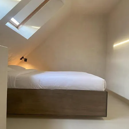 Edville Ghent